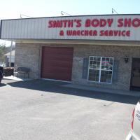 Smith's Body Shop & Wrecker Service LLC is located at 9821 US Hwy 431 in Albertville, AL. 